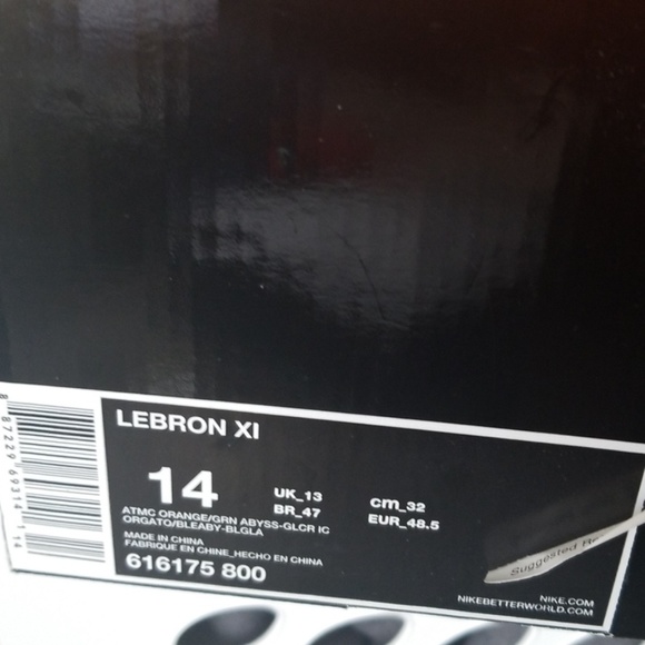 Shoes - Picture 2 of 4